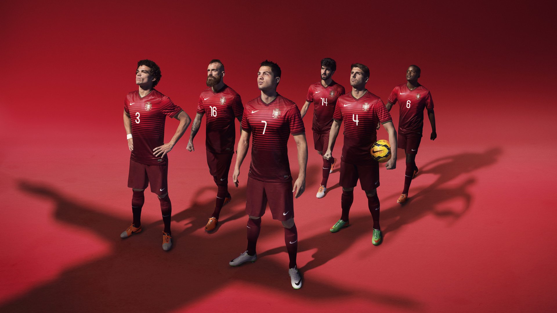 国足比赛落后局面下传控模式变化，国足下半场控球率