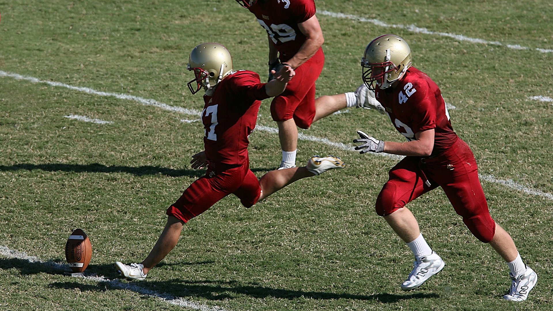 五大联赛是否通过球员配速分层形成全场节奏管理体系,五大联赛最快速度
